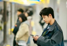 阳光下的邂逅（以温暖为主题的小故事）