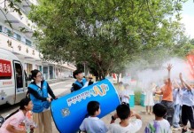 快乐暑假，我的故事（与海、书、网球和烘焙共度的充实时光）
